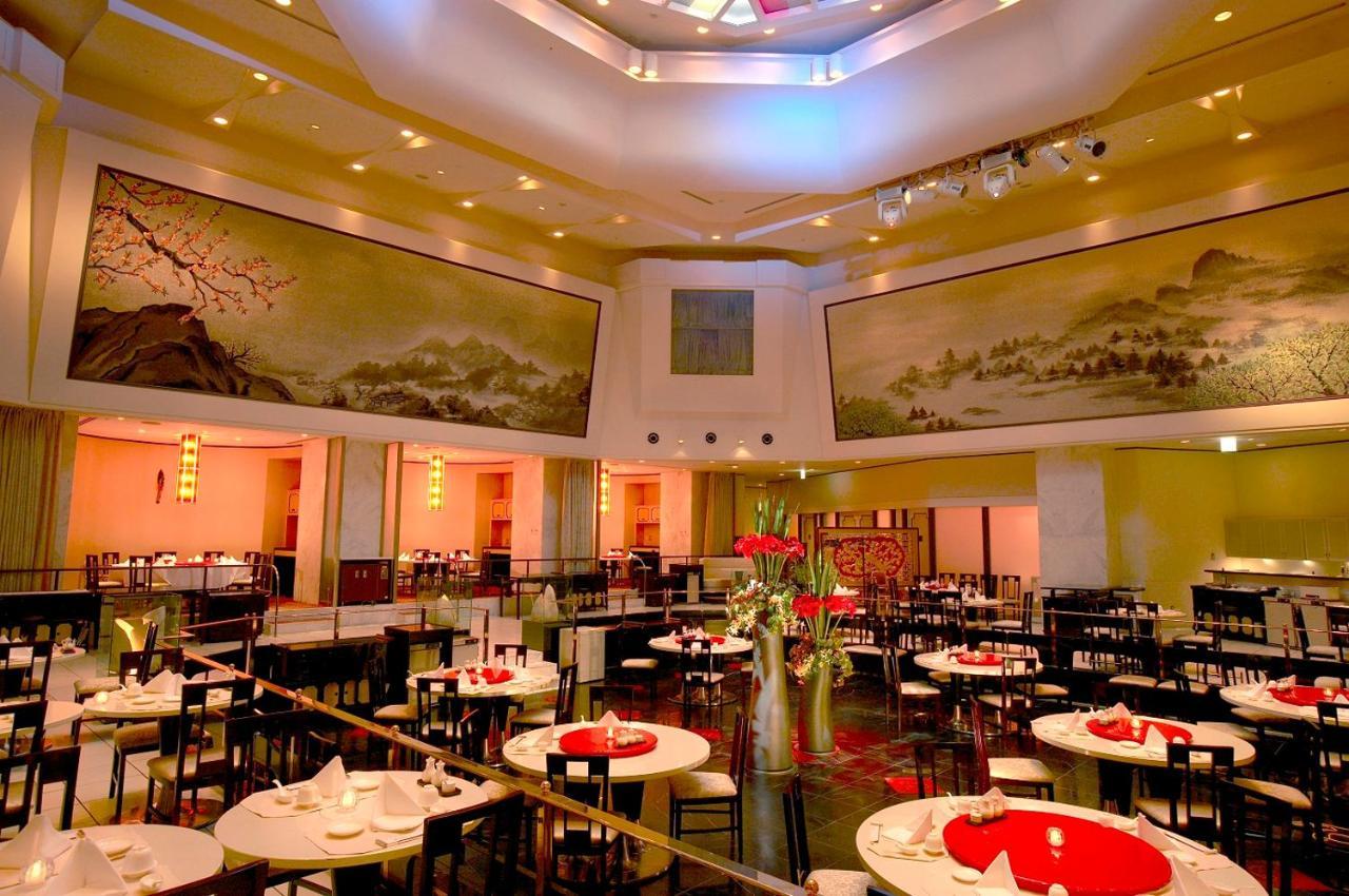 The Prince Park Tower Tokyo - Preferred Hotels & Resorts, Lvx Collection Esterno foto Interior of the restaurant