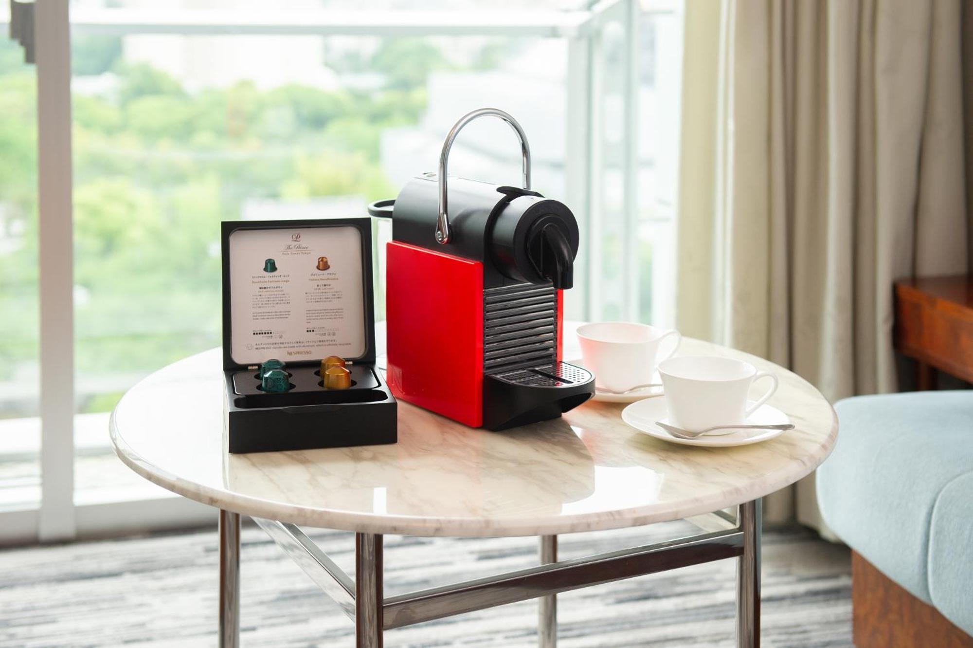 The Prince Park Tower Tokyo - Preferred Hotels & Resorts, Lvx Collection Esterno foto A Nespresso machine in a hotel room