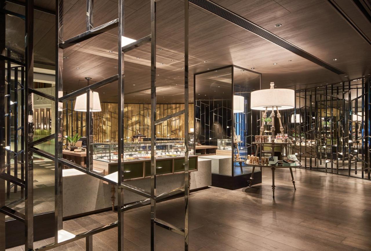The Prince Park Tower Tokyo - Preferred Hotels & Resorts, Lvx Collection Esterno foto The interior of the restaurant